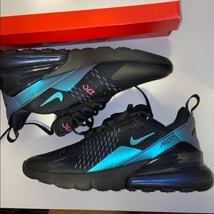 Nike Air Max 270